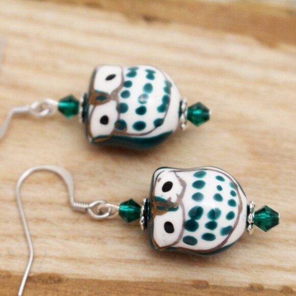 Emerald Green Porcelain Owl Beaded Earrings - Handmade & Hypoallergenic - Picture 2 of 7